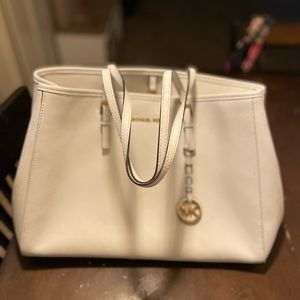 NWT Michael Kora Large EW Jet Set Travel Tote